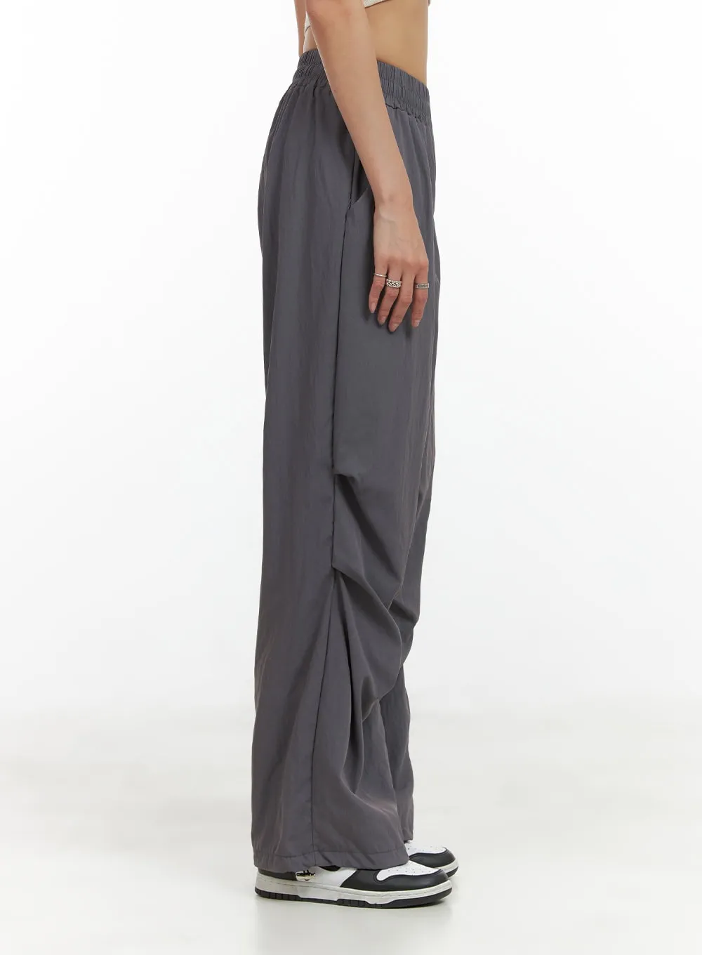 Banded Nylon Wide Fit Pants CL404