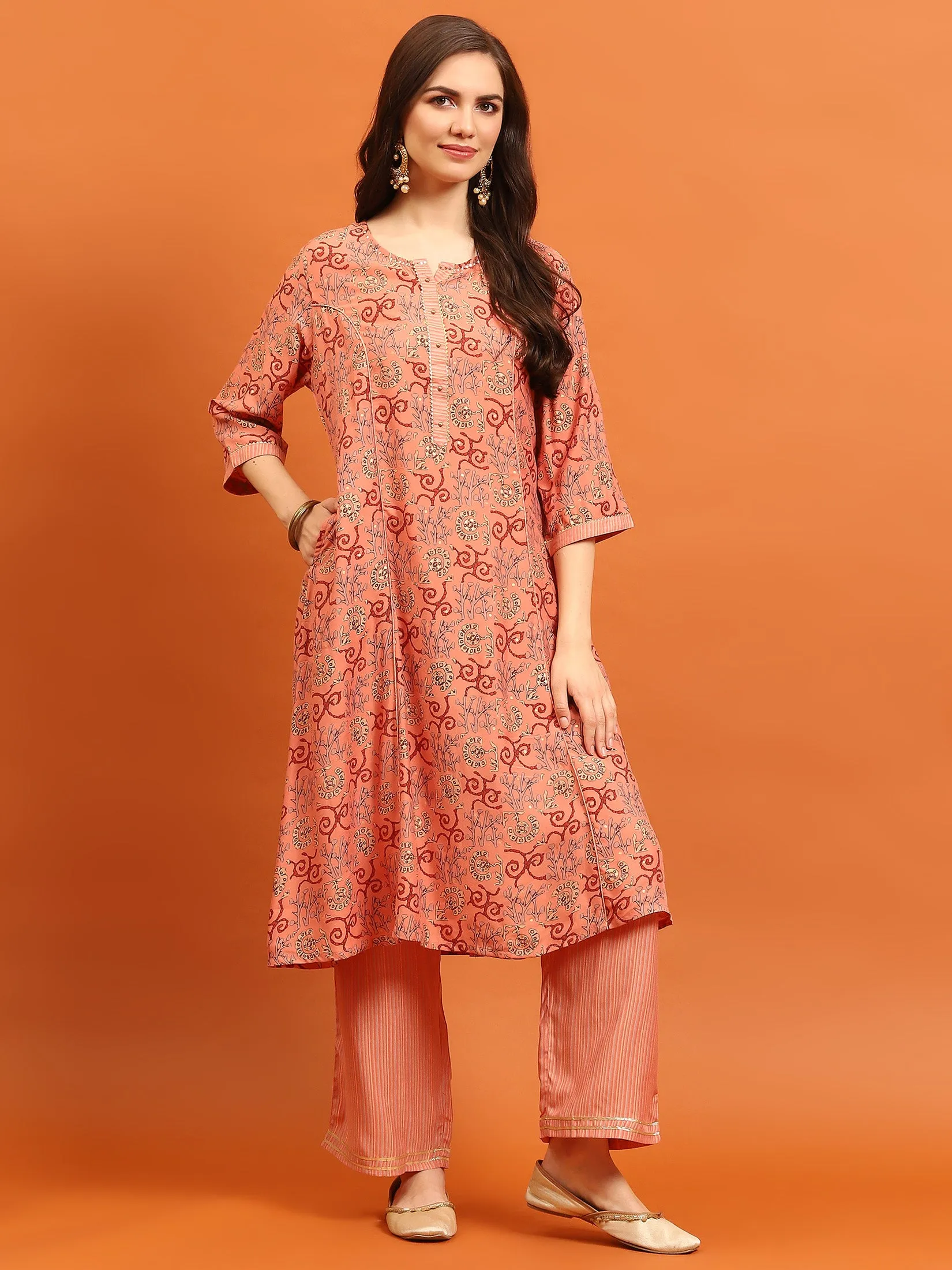 Indiessence Women Pink Floral Printed Kurta Comfort Pant Dupatta