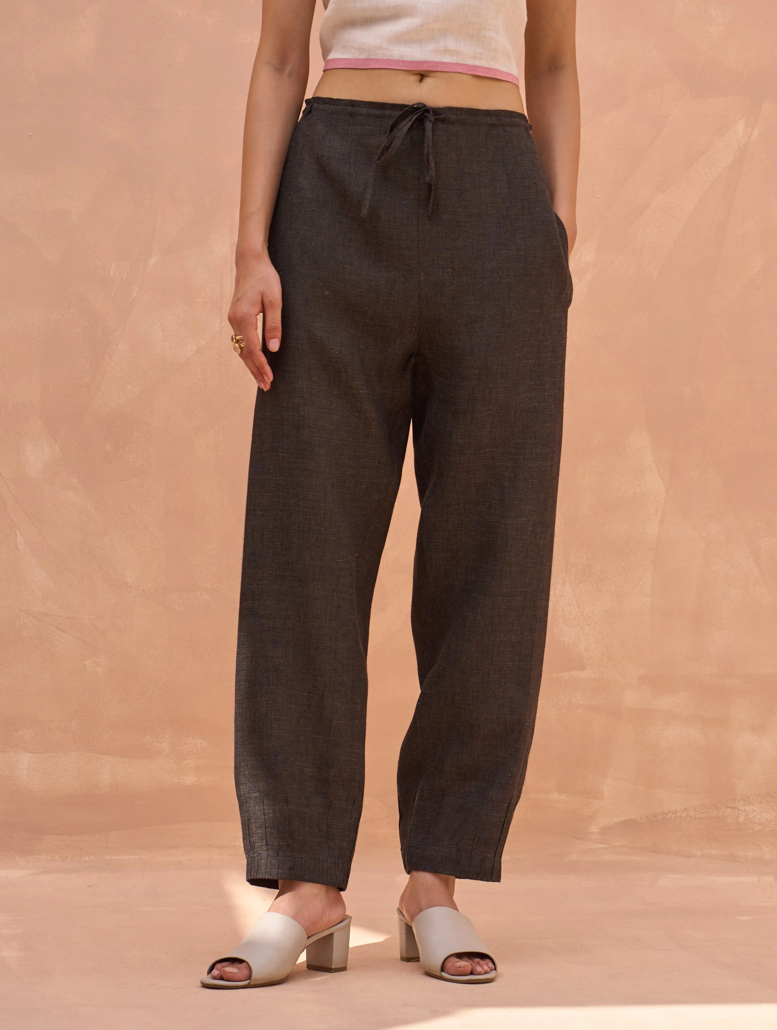 Nena Pintuck Linen Pant - Charcoal