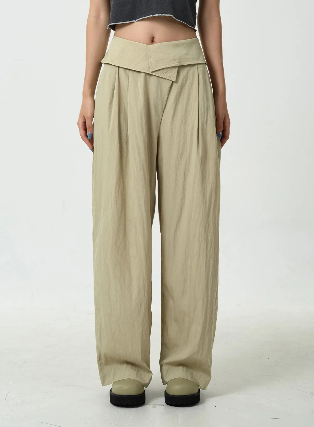 Pin-tuck Nylon Wide Leg Pants CU13