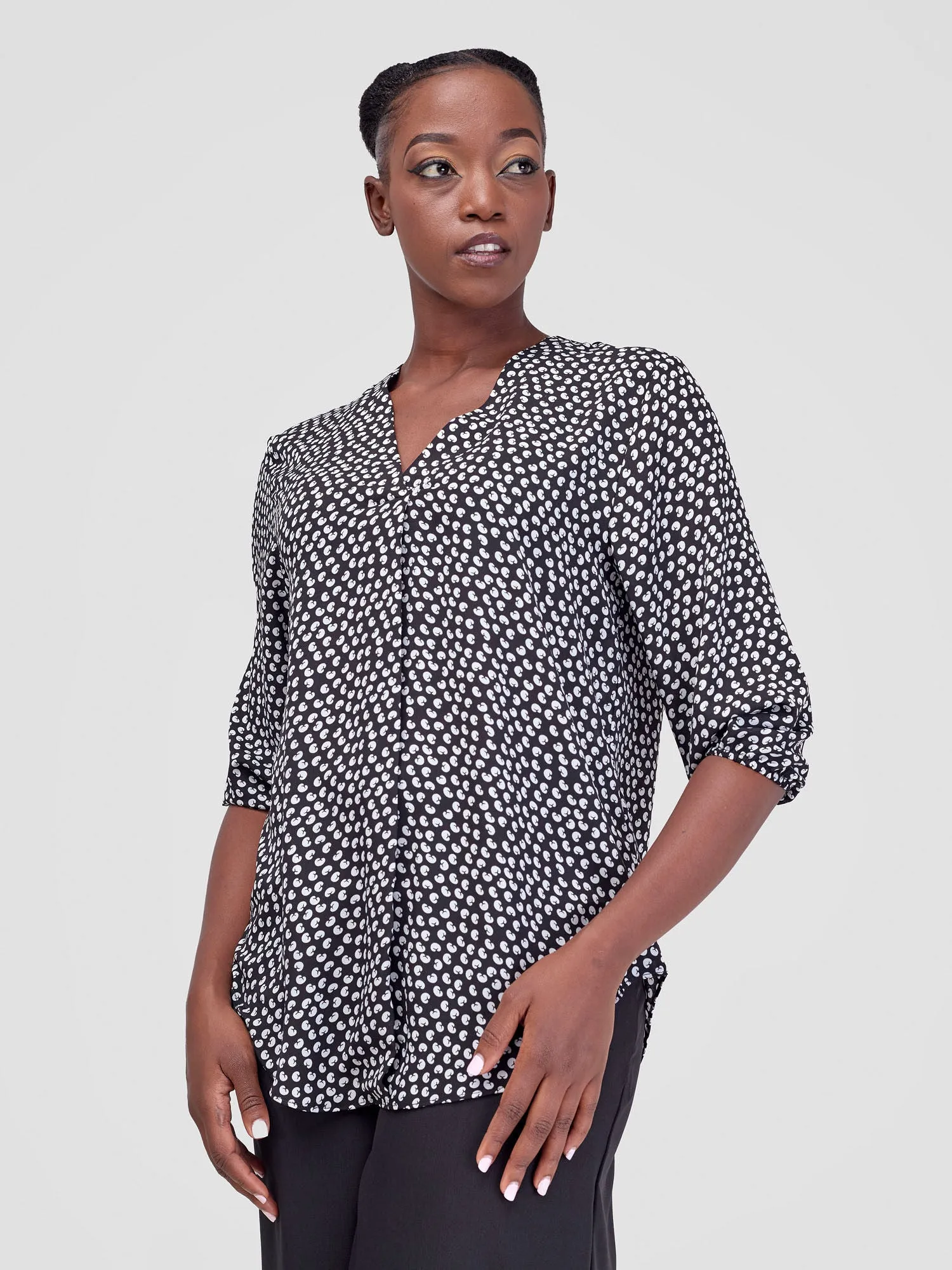 Vivo Dua Shirt -  Black Bean Print